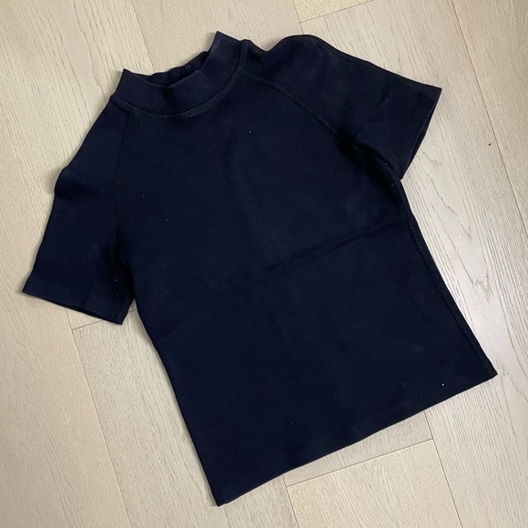 Priory Dive Tee in Stretch Knit Black Size S/M​ - Picture 3 of 3